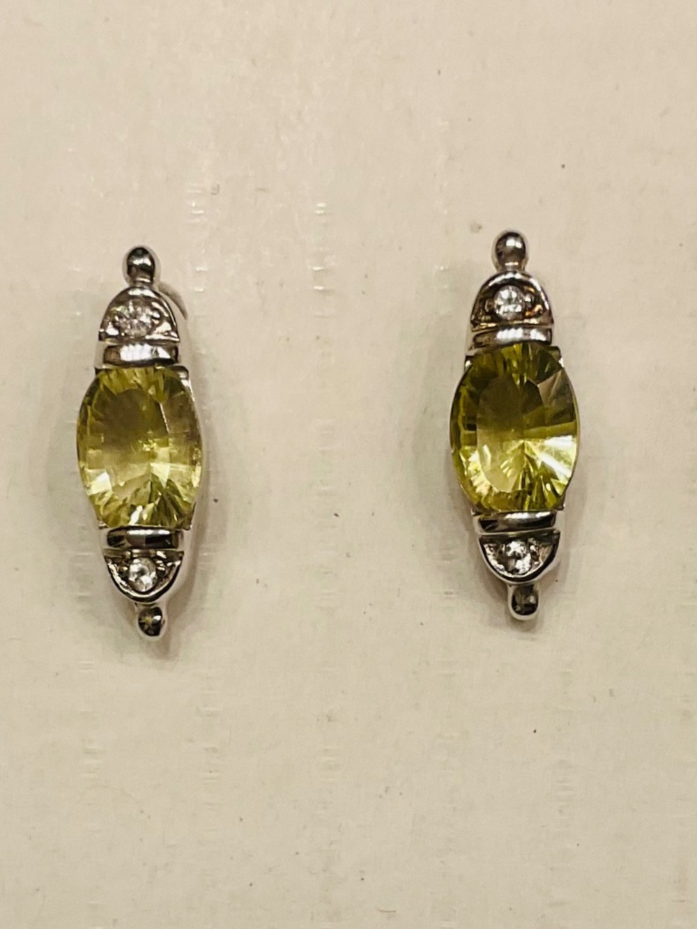 Peridot Stud Earrings 925 Sterling Silver